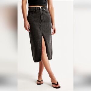 Abercrombie & Fitch black denim midi skirt